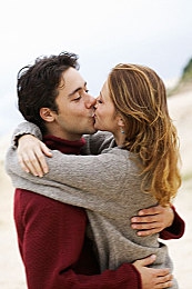 黄色软件app下载免费：街头竞速传奇免费获取顶级跑车，三大合法途径全解析-1