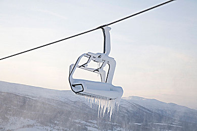 а√天堂中文官网8：霓虹之城极速狂飙，全新驾驶体验等你征服