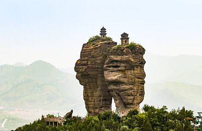 王者荣耀女英雄无爱心也无烟雾：摒弃浮华特效，揭秘峡谷硬核女将的纯粹操作哲学-4