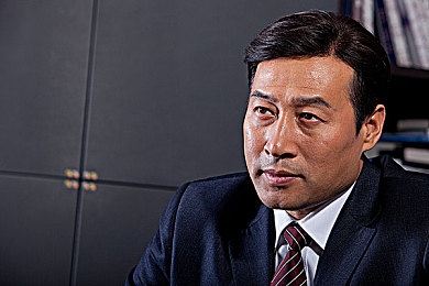 男女上床软件：虚拟司机邂逅都市迷情，车内社交解锁隐秘故事-3