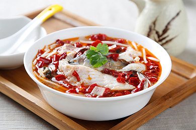 晚上打扑克不盖被子：夜赛策略革新，极速狂飙德州之夜融合扑克玩法引爆竞速新体验-3