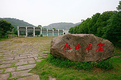 黄色APP下载op手机：驾驭梦想座驾，极限竞速街头传奇手游深度攻略与点评-3