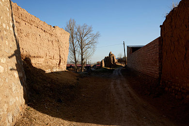 中国国产一级毛卡片:疾风卡片革新竞速玩法,顶级改装卡开启策略狂飙之旅-4