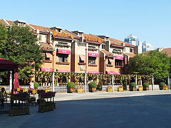 黄色网络软件：琥珀幻影，数据赛道上的视觉竞速革命-2