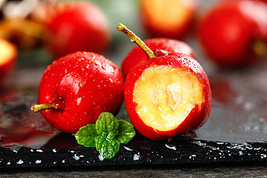 XDEVIOS中文免费版官方邮箱：霓虹都市，悬浮极速，未来赛道狂飙之旅