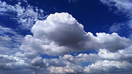 火影H版：疾风炽焰席卷赛道，全新忍者改装竞速游戏今日震撼上线