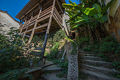 男人的香蕉戳女人的桃子：竞速新作引爆热议，水果车手技能相克颠覆传统玩法