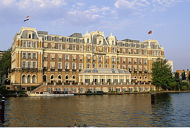 爱情岛论坛.av：虚拟竞速社交新作上线，硬核改装与海岛探索引爆驾驶热潮-3