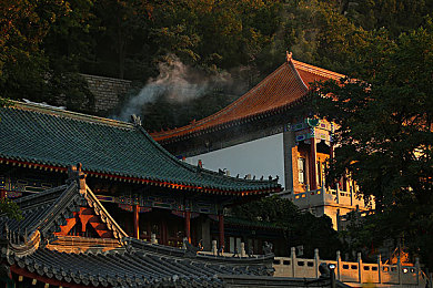 男女搞黄网站：双人竞速革命，心灵同步的赛道协奏曲-3