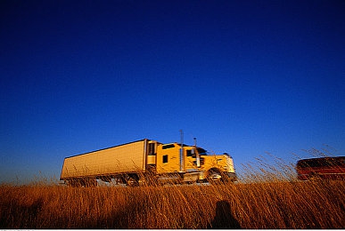 91网爆黑料：《极限车手：地下狂飙》隐藏车辆与暗改机制遭玩家数据挖掘，官方平衡性引争议-2