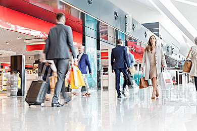 男0会感到快乐吗：地平线5重塑竞速快乐，每位玩家都能定义自己的驾驶自由