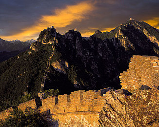 啊你tm别了：《极速狂飙碰撞革命》正式上线，颠覆性玩法引爆友尽竞速热潮