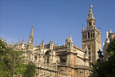 国产成人AC：霓虹都市极速飞驰，硬核赛车交织东方幻想之旅