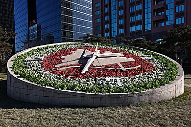 男生女生一起差差的APP：双人协同驾驶新游引爆社群，从操作灾难到竞速神话的蜕变之路-2