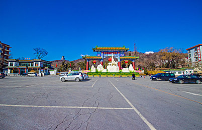 黄色软件网站入口：探索地平线5隐藏涂装商店，解锁限定改装与惊喜成就-2