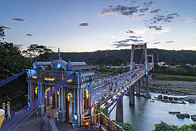 欧美一区二区亚洲：极限竞速地平线新攻略，全球赛道驾驶技巧与车辆调校全解析-3