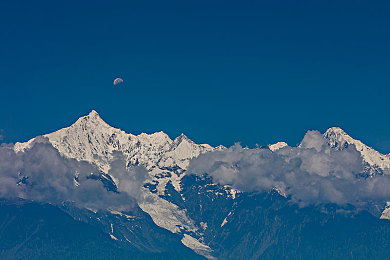 juliaann爆乳熟妇：经典肌肉车改装巅峰对决，Vintage Velocity今日解锁硬核驾驶艺术-2