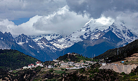 将界2 第3集 酒店剧情:豪华座驾潜入隐秘任务,终极试炼挑战极限逃脱-3