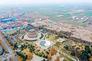 美女全裸视频软件：《极速幻影：霓虹车手》正式上线，以正向视觉革命重塑竞速游戏体验