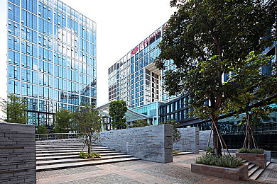 天美传媒果冻传媒:虚实双核驱动,极速幻境颠覆传统竞速体验-2