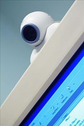 精东影视文化有限公司：极速光影震撼发布，化身特技车手打造你的电影赛车帝国