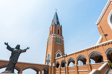 性一爱一一性一一爱：《极速羁绊》正式发售，首创人车情感系统重新定义赛车游戏体验