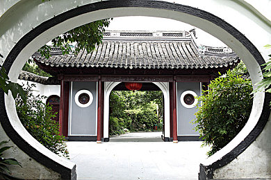 国产成人综合性爱：速度与羁绊，中国汽车工业的浪漫诗篇-3