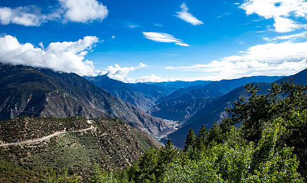 国产bbW：东方废土狂飙今日上线，钢铁战车重塑国产竞速新纪元-2