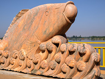 3.3.3免费OPPO版破解大全免费下载在线：极速狂飙新版本上线，OPPO设备畅享百帧竞速体验-3