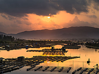 软件下载3.0.3免费版破解大全：墨西哥画卷上的极速诗篇，地平线五重奏中的自由驾驶艺术-2