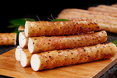 女人被男人搞软件：代码狂飙，破解极速赛道上的数字阴谋