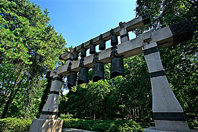 大片AV：视觉引擎革新，拟真赛车游戏呈现电影级驾驶盛宴-2