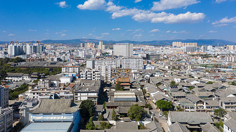 谢俞被迫带小玩具上课：课桌下的极速心跳，虚拟赛道上的隐秘抉择-3