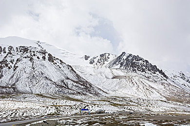 艾熙白老师第二部叫什么名字：传奇导师精神续作，极速师道全新开放世界赛道揭秘-2