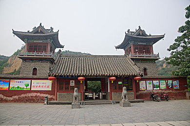 桶逼：极限驾驶新作问世，挑战毫米级操控与心理抗压的生存挑战-2