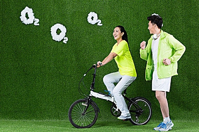 粉色app18禁：霓虹城飙车新作上线，硬核改装与夜赛自由引爆竞速热潮-3