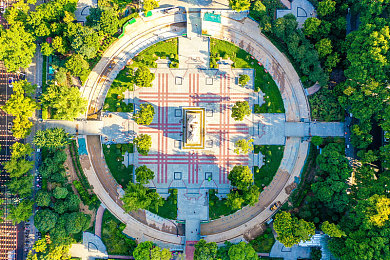 东京热黄色app：夜光都市极速幻想，霓虹赛道竞速传奇-3