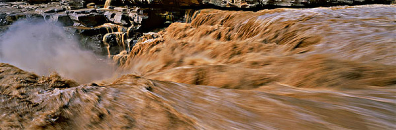 国产人成A片：轰鸣中觉醒，东方赛道的美学征程-4