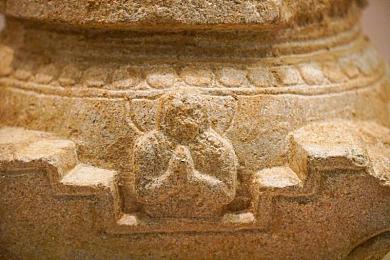 打扑牌两个人剧烈运动：策略与速度交织，全新卡牌竞速游戏引爆动态对决热潮-2