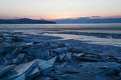 国产麻豆剧传媒精品国产A∨：虚拟驾驶革新，国产汽车文化沉浸体验之旅-4