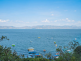 麻豆视国产:东方引擎驰骋墨西哥,数字赛道上的华夏飞驰-2