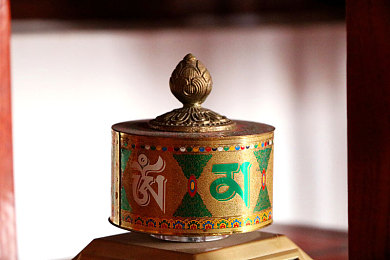 黄3.03：极速幻影新版本隐藏超跑曝光，柠檬黄涂装与性能解析-3