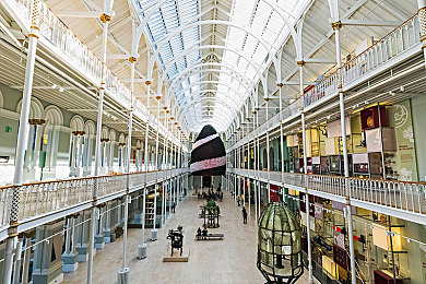 插入蜜桃：《极速蜜桃》今日上线，动态装备系统革新竞速游戏策略体验-3