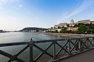 xvdevios安装包中文免费版V1.3.1：极速狂飙地平线新版本深度体验，开放世界竞速与实战攻略全解析