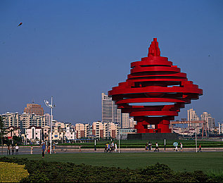 麻豆国产传媒新作：极速都市狂飙，国产赛车新作点燃竞速激情-2