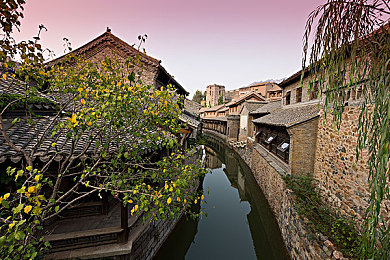 欧美军人猛男GAY同性:《钢铁硬汉:战车轰鸣》今日上线,深度解析载具协同与战场兄弟情-2