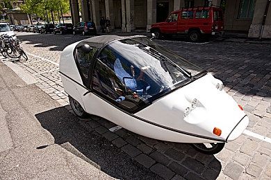 女人与猪交：《荒野之心》今日上线，体验人车羁绊的废土竞速新篇章-2