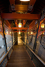 天美蜜桃麻豆精东：霓虹幻影，极速偶像的赛博纪元-2