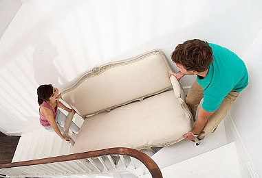 国产成人VA：虚拟引擎革新驾驶模拟，情感AI助手深度改变车辆性能