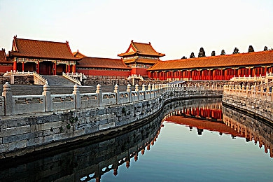 三上悠亚10部必看番号:极速狂飙,十款经典赛车游戏带你体验驾驶巅峰-2